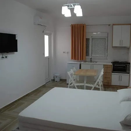 Hotel The Hill 5*